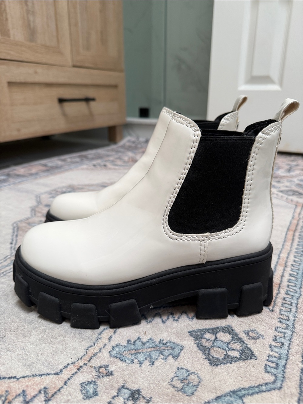 Circus by Sam Edelman Cream Chelsea Lug Boots with Black Elastic